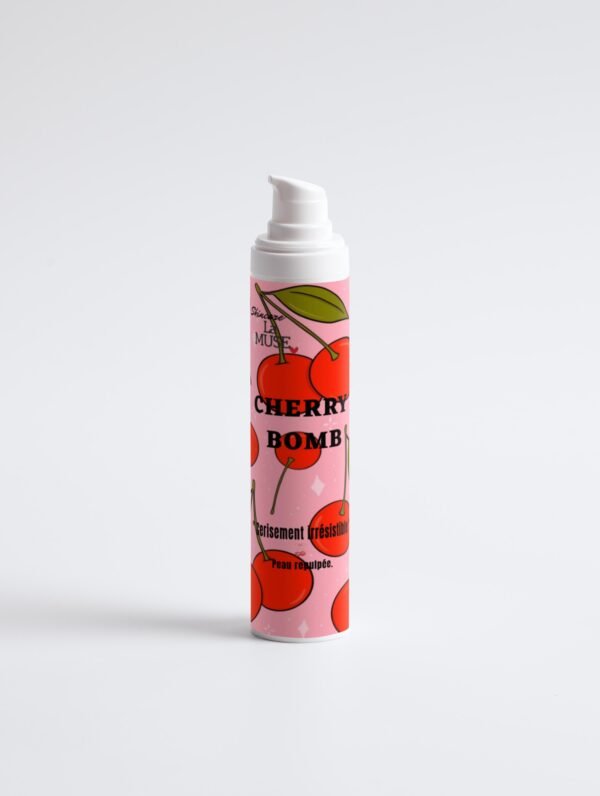 sTUMjboafarj8XC5oeYpUX3SgqycT_Na.jpg Crème riche nourrissante, sans parfum